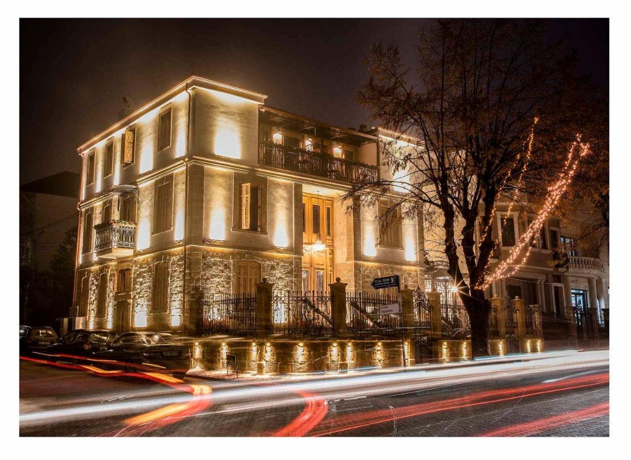 Vila Ekrem Корча Екстер'єр фото